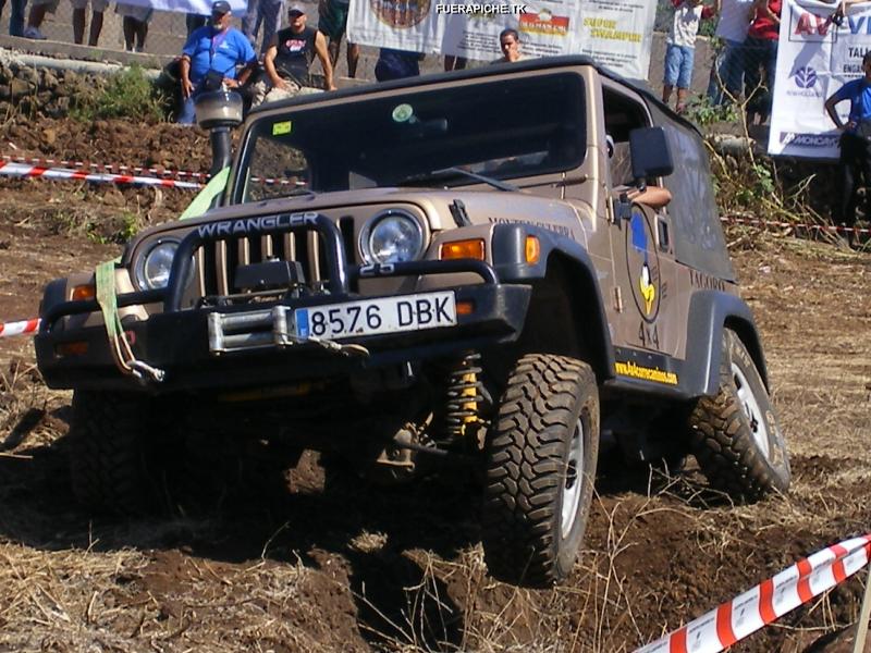 Jeep Wrangler trial 4x4