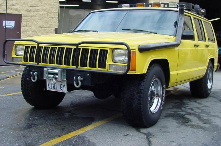 Cherokee + Hummer 4x4