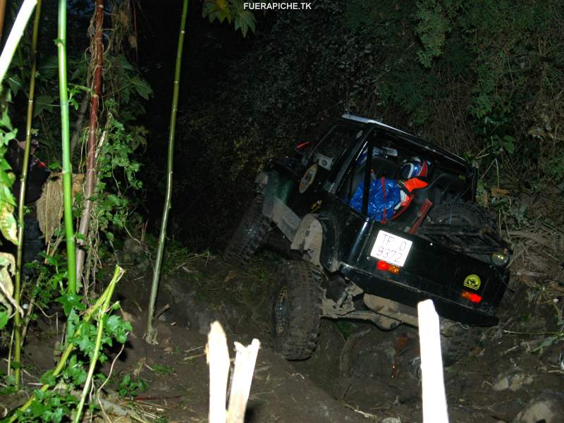 Suzuki Samurai trial 4x4