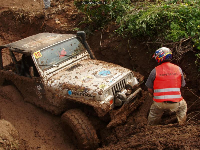 Jeep Wrangler 4.0 trial 4x4